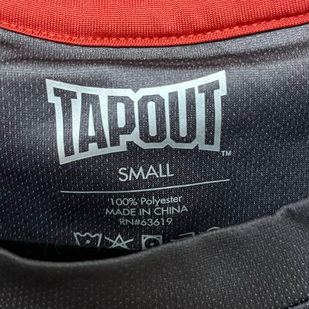 🆕Tap Out WWE. Mens muscle shirt - Picture 2 of 6